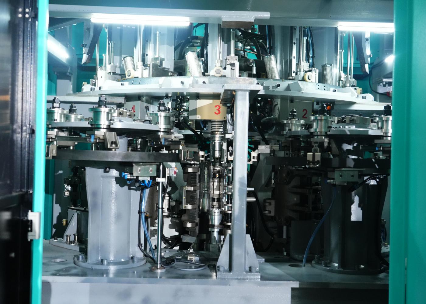 DEMARK Blow Molding Machine